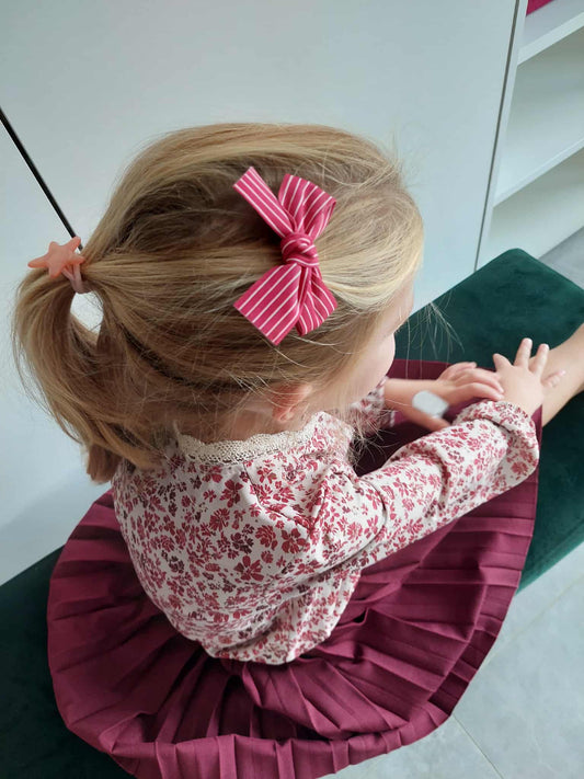 Setje burgundy flower