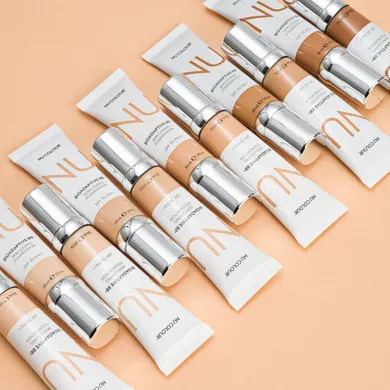 NuSkin - Nu Colour Bioadaptive* BB+ Skin Loving Foundation in 17 tinten