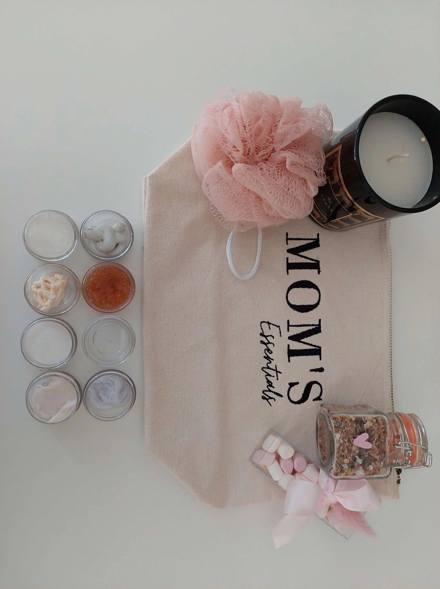 Mom's essentials