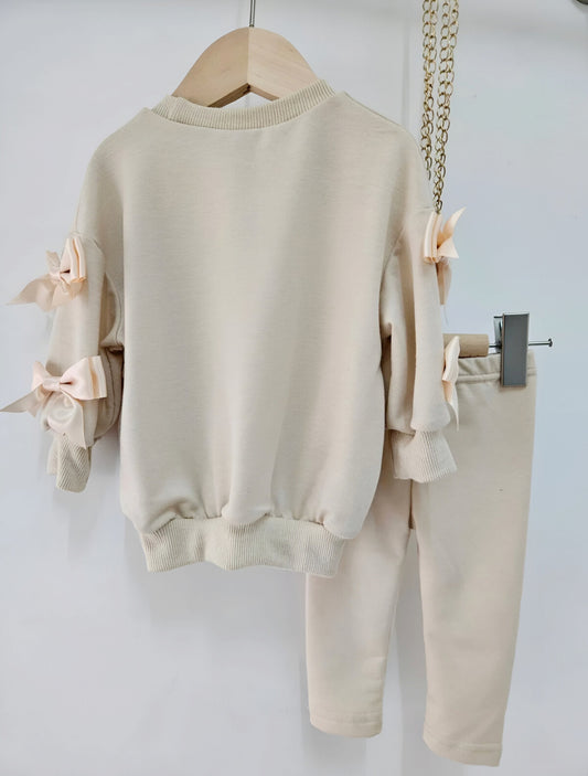 Huispakje met strikjes