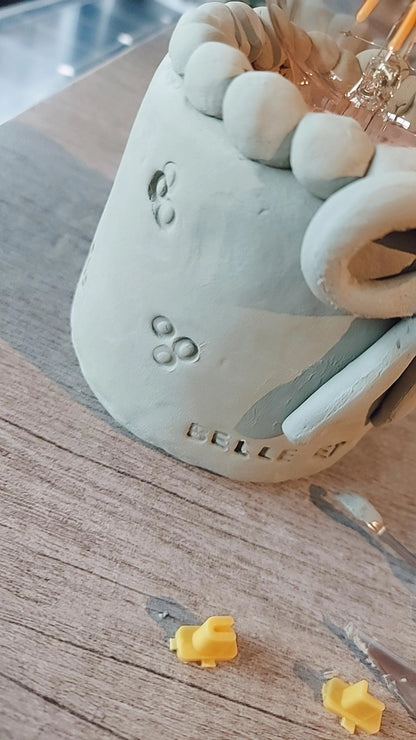 Workshop CREATIEF met lamp en klei.